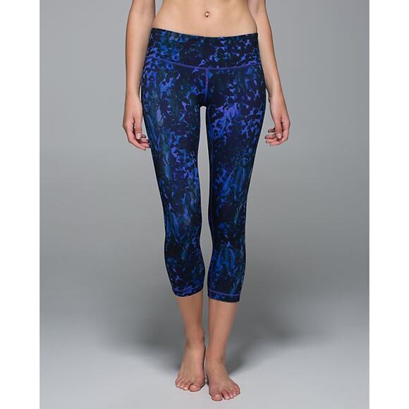 Lululemon Wunder Under Crop II Full-On Luon - 6 - Floral Iris Multi - Picture 1 of 6